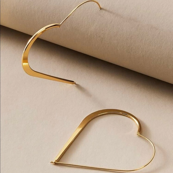 Heart hoop earrings - Picture 4 of 6
